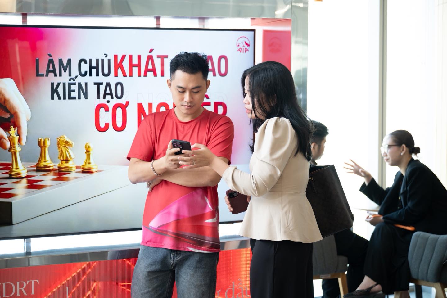 Chuyển nghề không bằng tài chính vẫn có thể bắt đầu với buổi tư vấn tại AIA