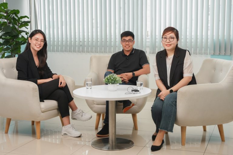 Đại lý bảo hiểm AIA tư vấn hoạch định tài chính cho khách hàng